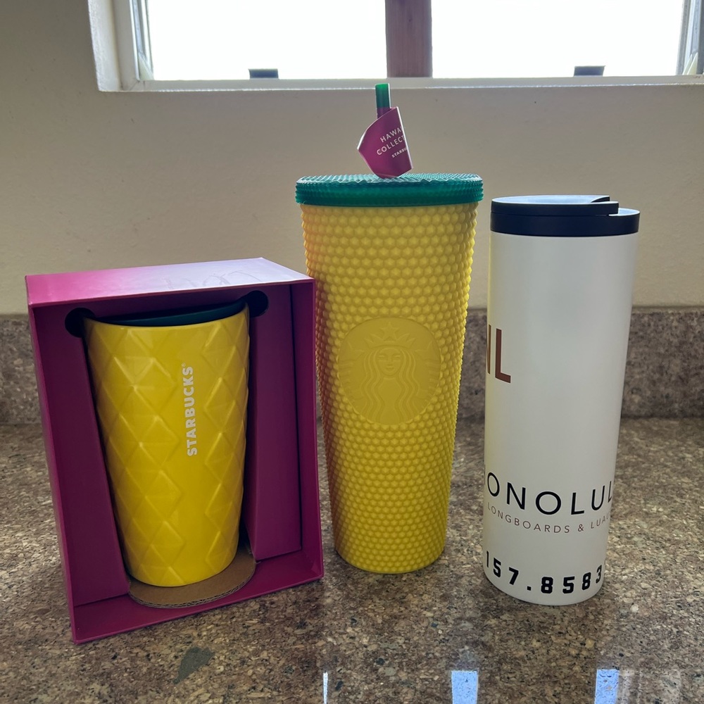 3 Starbucks Cups NWT